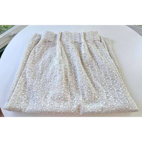 Vintage 70s pleated curtain, off-white floral laced mesh, price for one - Picture 1 of 10